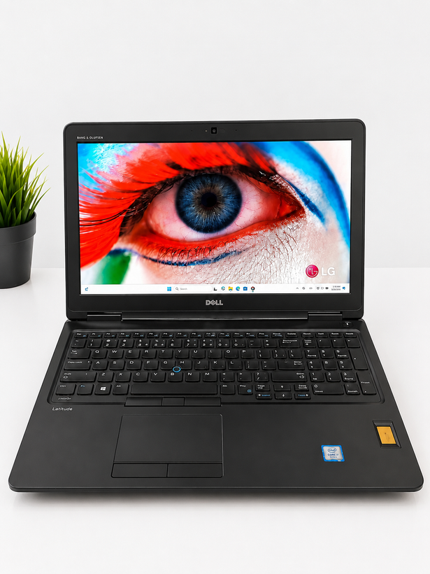 لپتاپ استوک دل Dell Latitude 5590 | پردازنده Core i5 نسل 8 | رم 8 گیگ | حافظه 256SSD | صفحه نمایش 15.6 اینچ