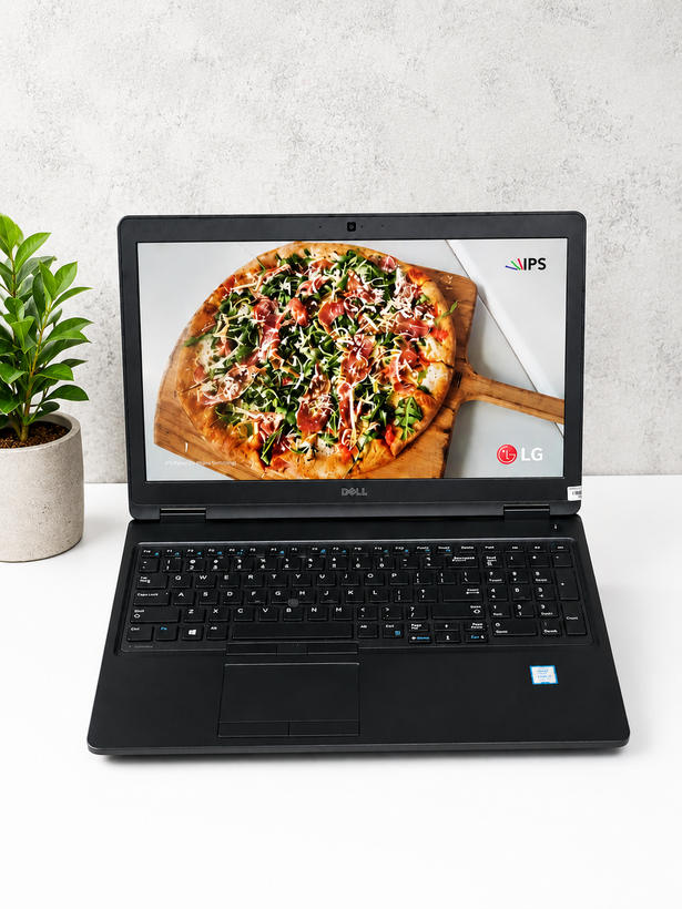 لپتاپ استوک دل Dell Precision 3520 | پردازنده Core i5 نسل 7 | 2 گیگ گرافیک مجزا | رم 8 گیگ | حافظه 256SSD | صفحه نمایش 15.6 اینچ